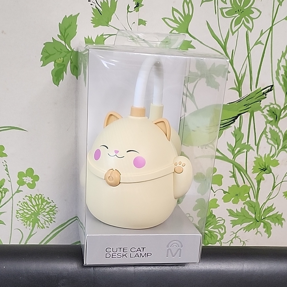 Cute Cat Desk Lamp